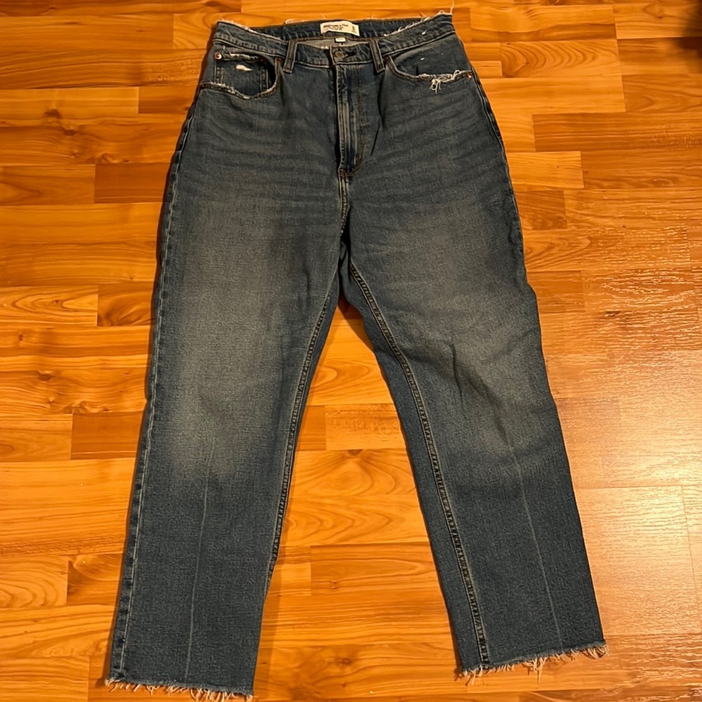 Abercrombie Curve Love Ultra High Rise Ankle Straight